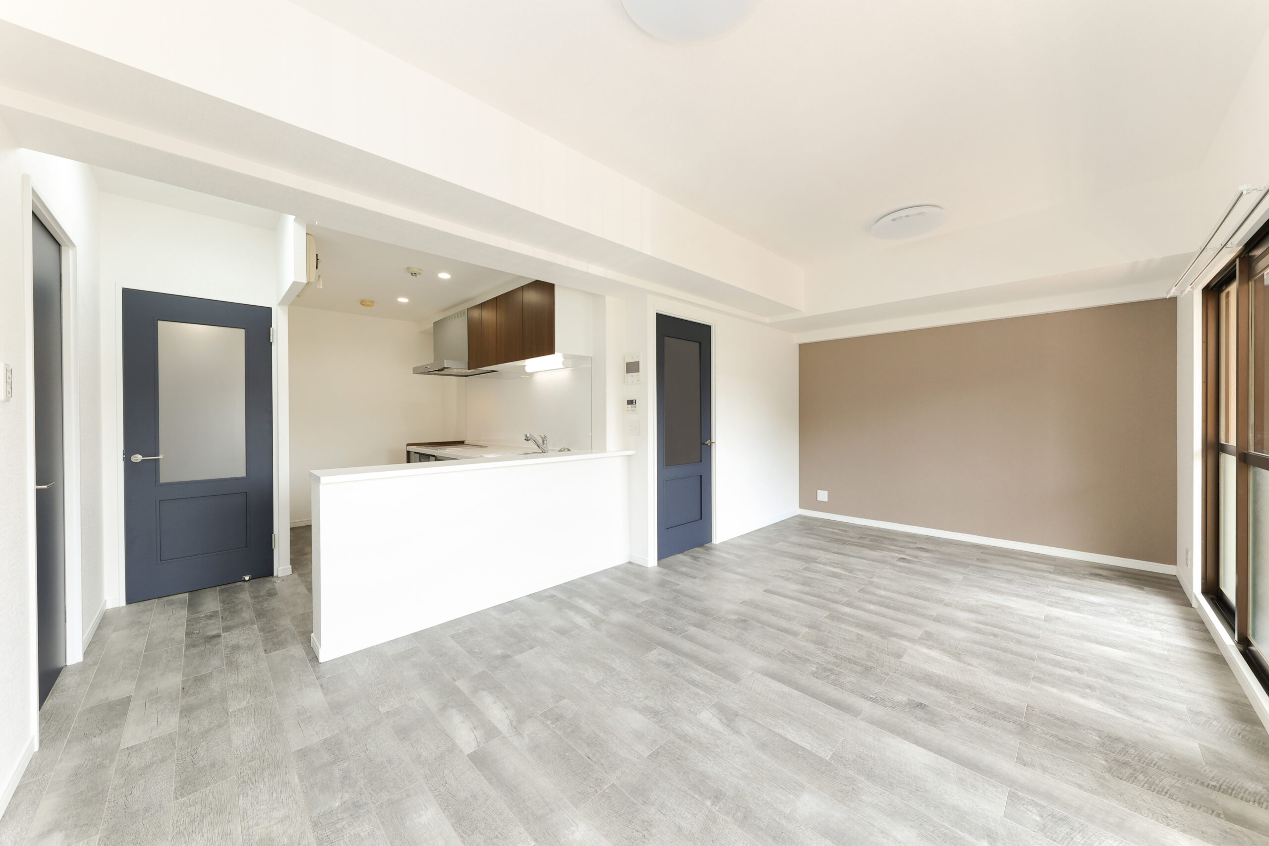 築23年のマンションが最新モダン＆シックに早変わり