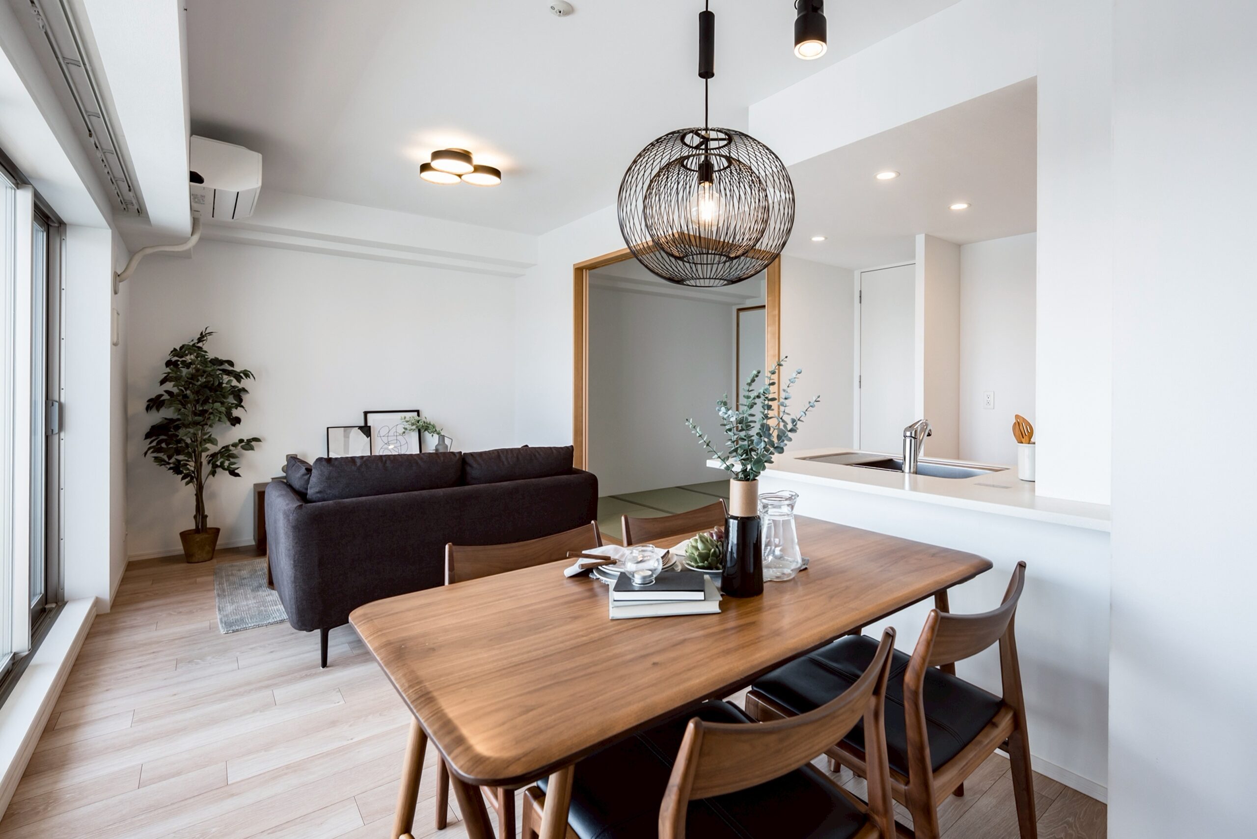 愛知県日進市栄